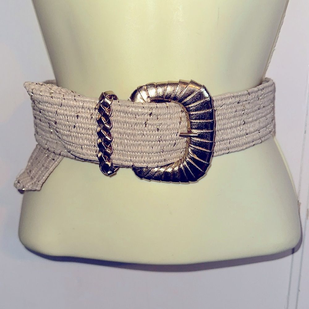 Vintage 80s/90s wide tan with gold metallic threads‎ elastic belt  - S/M